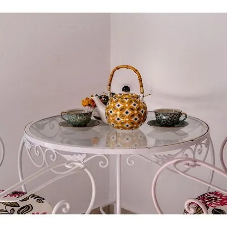 Jasmin Studio 5 Daire